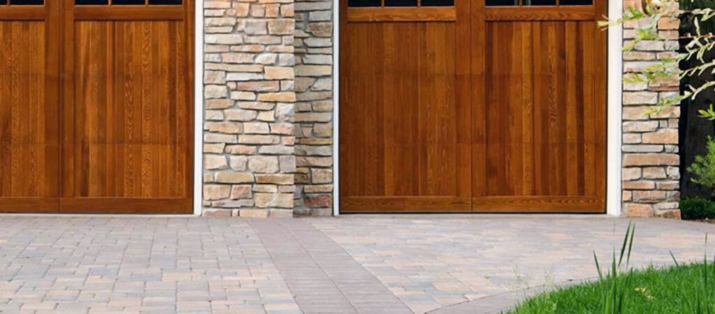 Clean pavers on a house in Southern Oregon