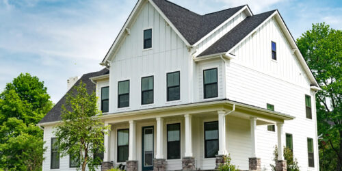A house in Southern Oregon with clean windows